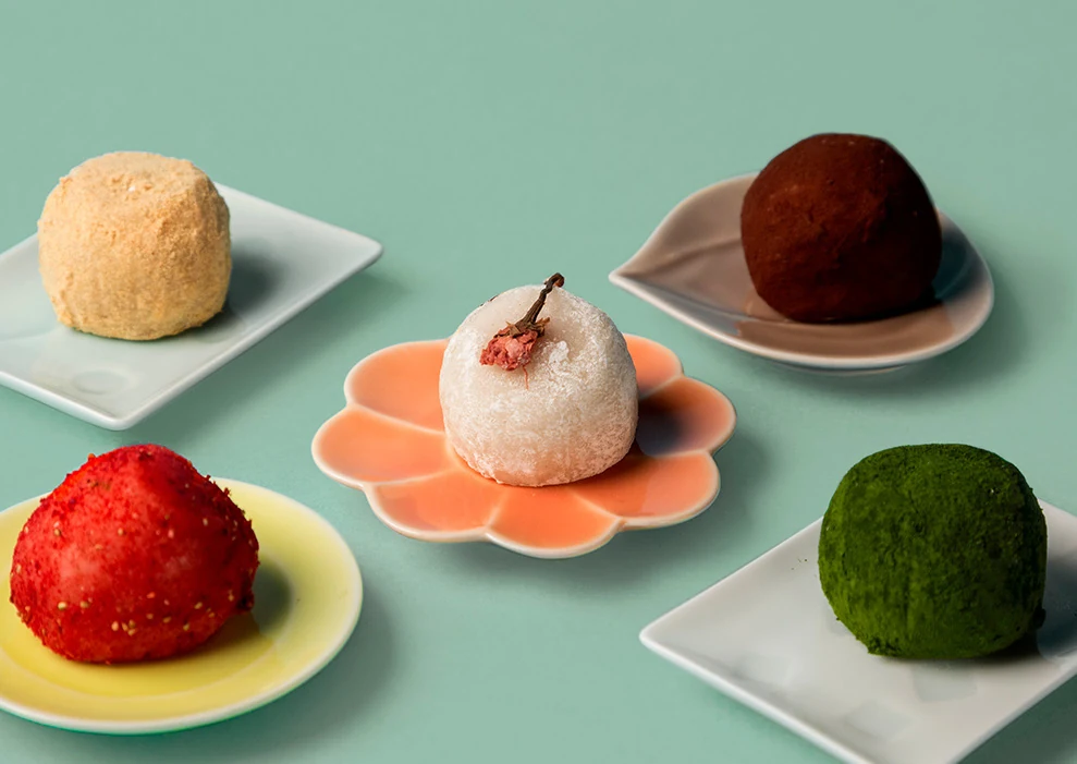 Ochiai mini mochi bonbons in five Japanese flavours